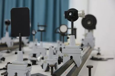 全面提升實驗室品質，助力學術型中學發展——更美麗的附中系列一